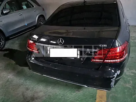 Photo 2 of 5: 2015 Mercedes-Benz E220 CDI, VIN WDDHF0CB5FB091073 — Korean insurance auction