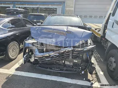 Photo 1 of 10: 2021 Hyundai Tucson, VIN KMHJE81BGMU000916 — Korean insurance auction