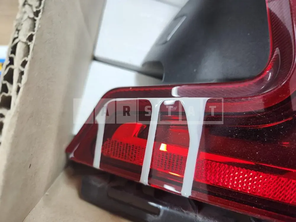 Photo 2 of 7: 2017 Volvo Light S90T5 Rear Light, VIN YV1PS102DJ1028415 — Korean insurance auction