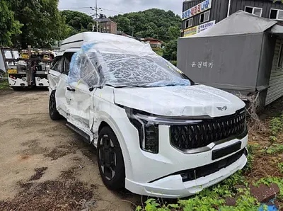 Photo 1 of 46: 2025 Kia M Limousine Carnival High Limousine — Korean insurance auction