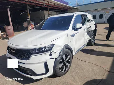 Photo 1 of 38: 2023 Kia Sorento, VIN KNARK81FGPA225354 — Korean insurance auction