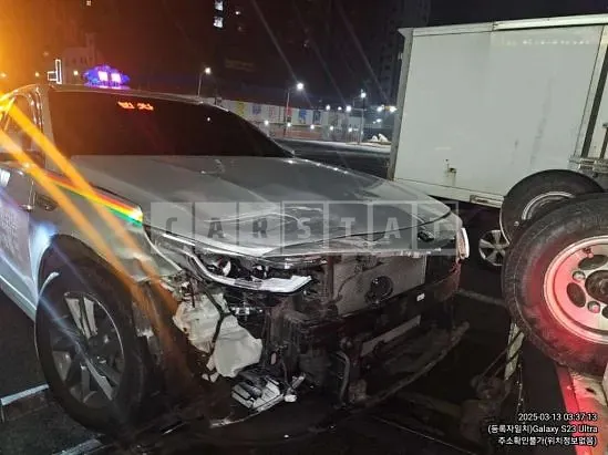 Photo 2 of 6: 2019 Kia K5 — Korean insurance auction