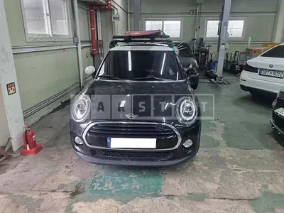 Photo 1 of 12: 2019 MINI Cooper, VIN WMWXP5105K2H92398 — Korean insurance auction