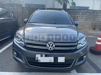 Photo 1 of 24: 2015 Volkswagen Tiguan 2.0 TDI Blue Motion, VIN WVGZZZ5NZFW574342 — Korean insurance auction