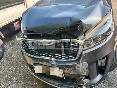 Photo 1 of 17: 2017 Kia Sorento — Korean insurance auction