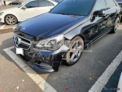 Photo 1 of 20: 2016 Mercedes-Benz E220 CDI, VIN WDDHF0CB7GB184033 — Korean insurance auction