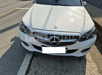Photo 1 of 22: 2015 Mercedes-Benz E 200 — Korean insurance auction