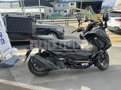 Photo 1 of 14: 2026 Honda (Two-Wheel) Forza 350 — Korean insurance auction