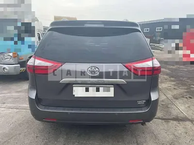 Photo 1 of 17: 2015 Toyota Siena 4WD — Korean insurance auction