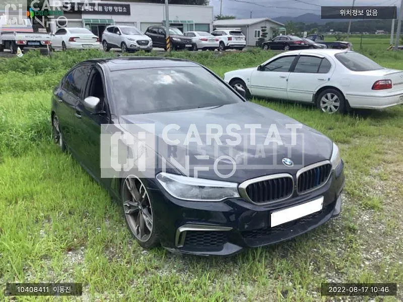 Photo 2 of 11: 2018 BMW M550d xDrive, VIN WBAJD7105JBM19898 — Korean insurance auction
