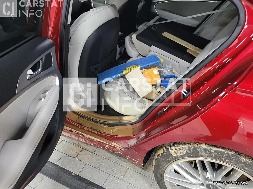 Photo 2 of 15: 2019 Genesis Acupuncture Nessis G70 2.0T — Korean insurance auction