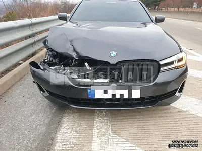 Photo 1 of 24: 2021 BMW 530i, VIN WBA71BH07NWX42845 — Korean insurance auction