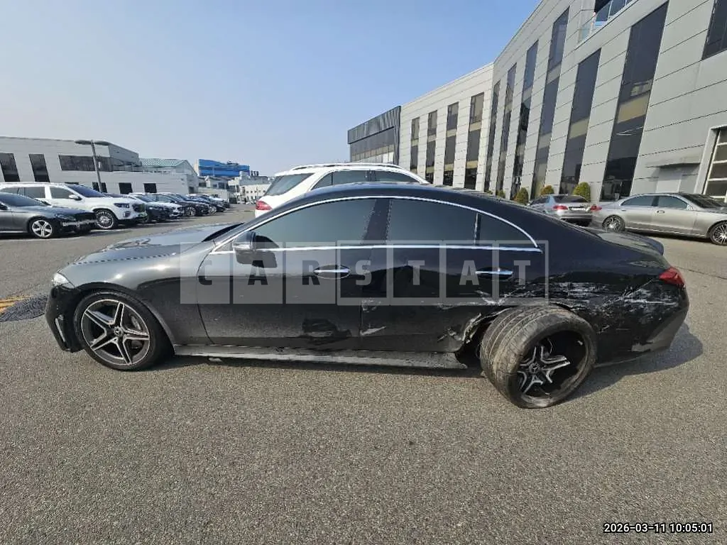Photo 2 of 35: 2022 Mercedes-Benz CLS300 d 4Matic — Korean insurance auction