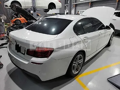 Photo 1 of 12: 2016 BMW 520d xDrive, VIN WBA5E7107GG568209 — Korean insurance auction