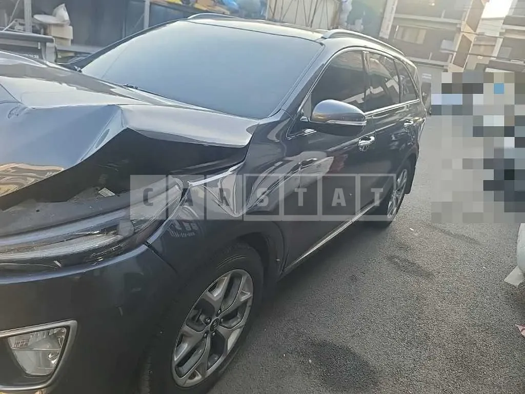 Photo 2 of 20: 2015 Kia Sorento — Korean insurance auction