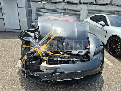 Photo 1 of 29: 2021 Porsche Taycan 4S (High) — Korean insurance auction