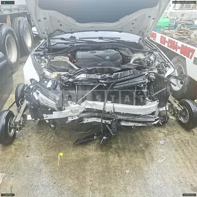 2021 BMW BMW 520i
