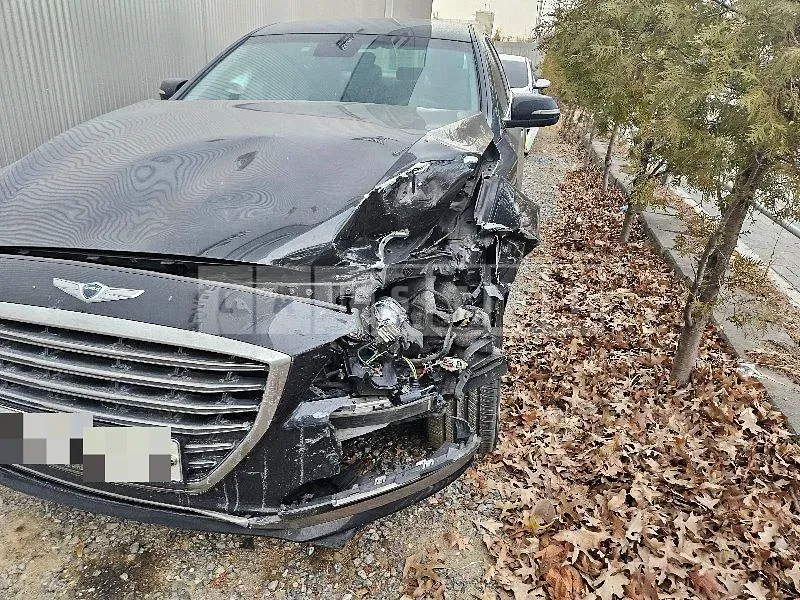 Photo 2 of 16: 2017 Genesis G80 — Korean insurance auction