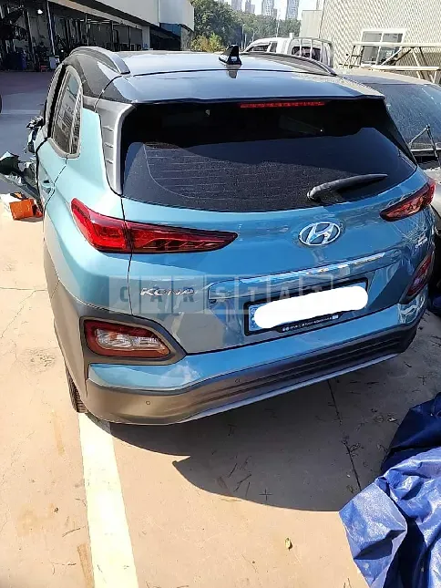 Photo 2 of 15: 2019 Hyundai Kona Electric, VIN KMHK381GFKU052985 — Korean insurance auction