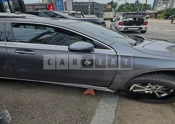 Photo 2 of 9: 2019 Mercedes-Benz A220, VIN WDD3F4EB4KJ095260 — Korean insurance auction