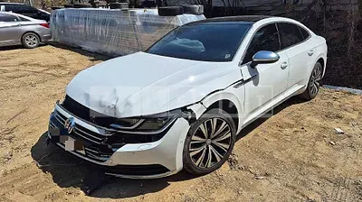 Photo 1 of 10: 2019 Volkswagen Atheon 2.0 TDI — Korean insurance auction
