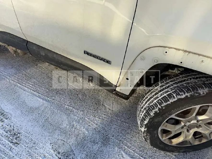 Photo 2 of 8: 2018 Jeep Zip Renegade 2.4 — Korean insurance auction