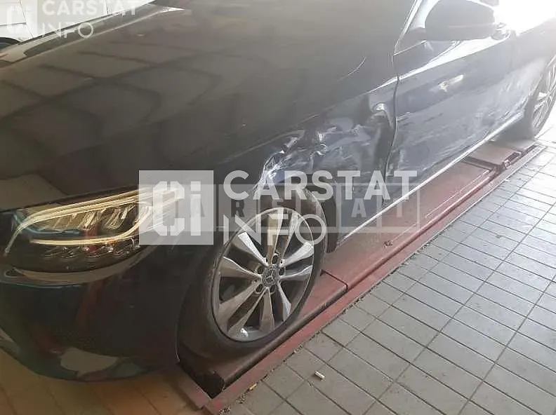 Photo 2 of 11: 2020 Mercedes-Benz C200, VIN W1KWF8AB7LR582210 — Korean insurance auction