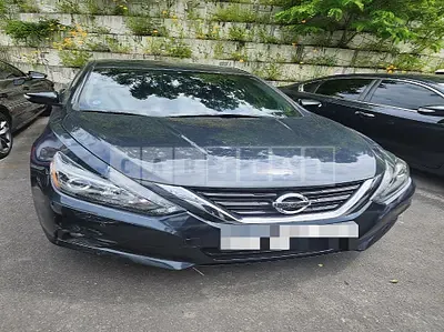 Photo 1 of 10: 2018 Nissan Altima — Korean insurance auction