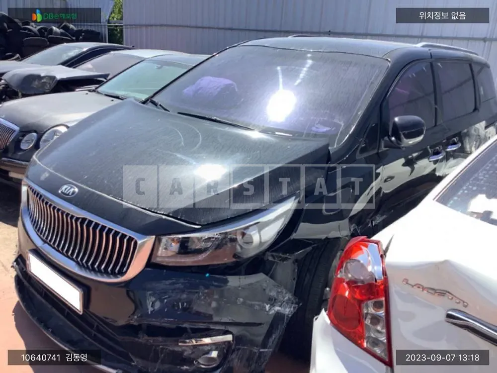 Photo 2 of 15: 2015 Kia Carnival, VIN KNAMC81ABFS068969 — Korean insurance auction