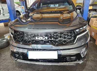 Photo 1 of 50: 2023 Kia Sorento, VIN KNARH81GBPA159923 — Korean insurance auction