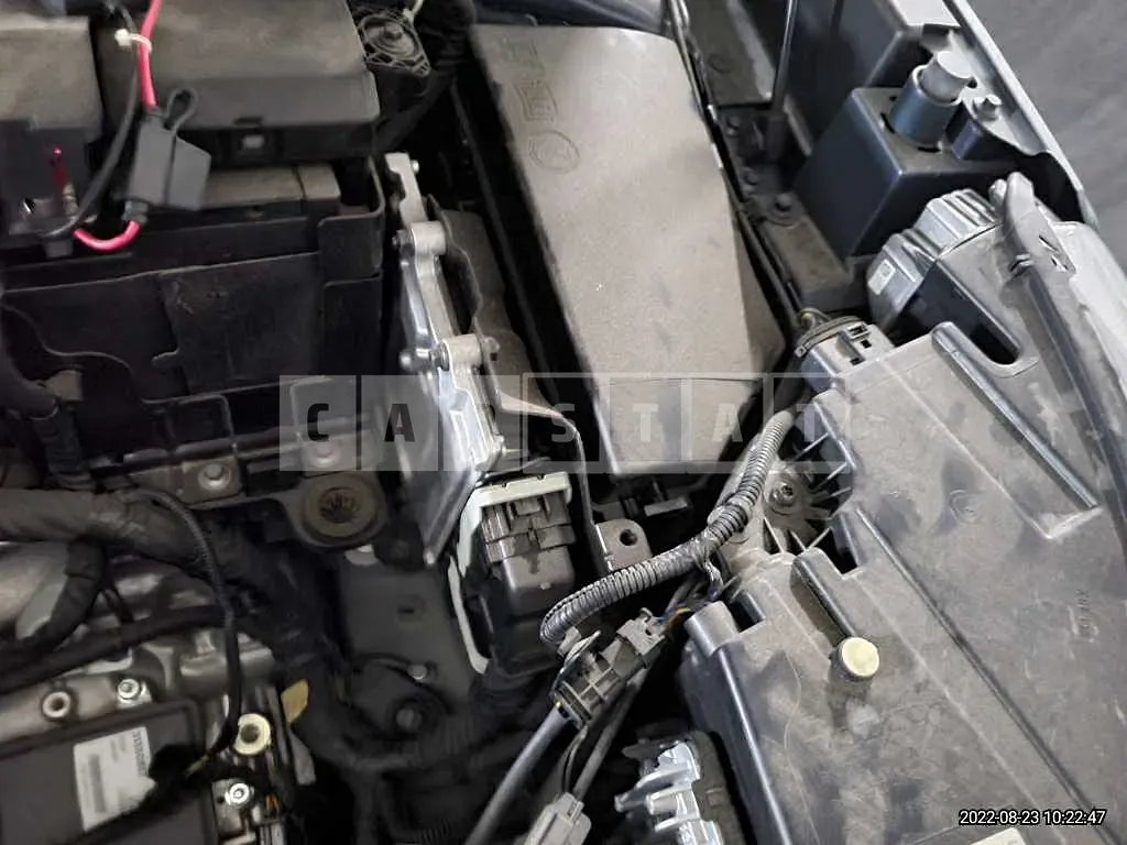Photo 2 of 11: 2019 Volvo XC40T4 AWD, VIN YV1XZACACK2151998 — Korean insurance auction