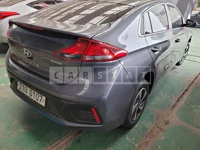 Photo 1 of 7: 2016 Hyundai Modern Ionic, VIN KMHC851CGGU005974 — Korean insurance auction