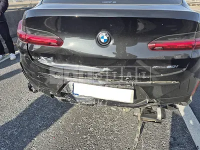 Photo 1 of 21: 2023 BMW X4 xDrive20i, VIN WBA21DT01P9P33900 — Korean insurance auction