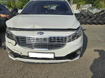Photo 1 of 12: 2015 Kia Carnival 2.2 (Diesel, 9 Seater), VIN KNAMB81ABGS152703 — Korean insurance auction