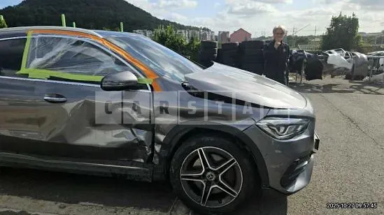 Photo 2 of 13: 2020 Mercedes-Benz GLA250 4Matic, VIN W1N4N4HB9LJ154472 — Korean insurance auction