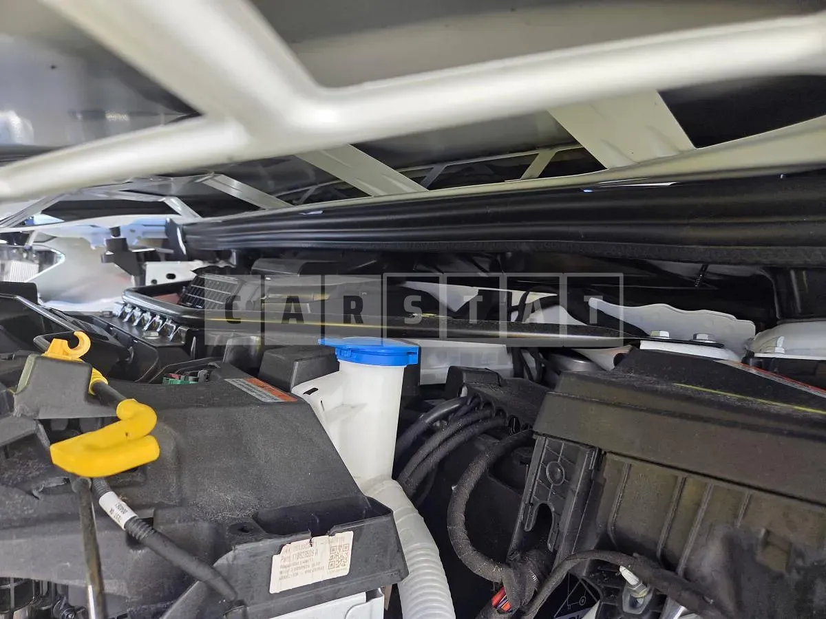 Photo 2 of 33: 2025 Volkswagen ID.4 Pro — Korean insurance auction
