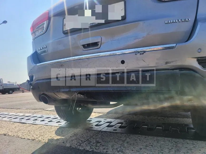 Photo 2 of 12: 2015 Jeep Zipgrand Cherokee, VIN 1C4RJFBM4FC776940 — Korean insurance auction