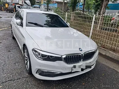 Photo 1 of 6: 2018 BMW 520i — Korean insurance auction