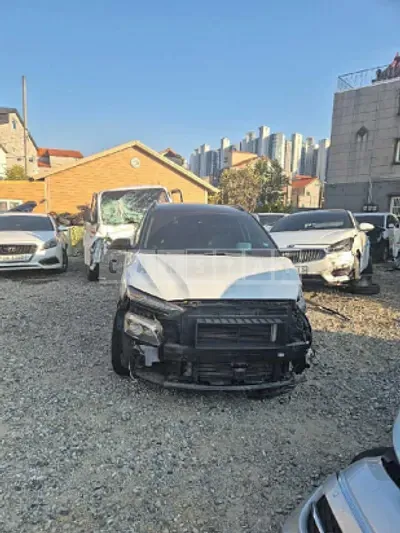 Photo 1 of 34: 2018 Hyundai Kona — Korean insurance auction