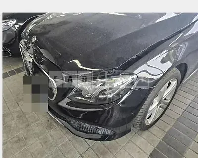 Photo 1 of 7: 2017 Mercedes-Benz E220 d 4Matic — Korean insurance auction