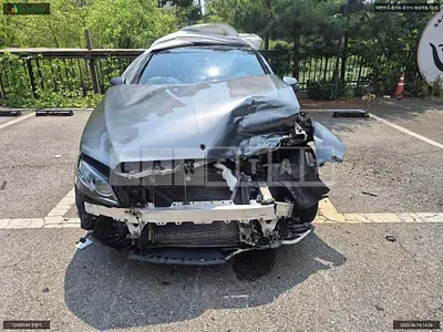 Photo 1 of 38: 2016 Mercedes-Benz E300, VIN WDDZF4JB6HA070577 — Korean insurance auction