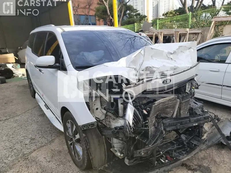 Photo 2 of 12: 2015 Kia Carnival, VIN KNHMF37ABGS124037 — Korean insurance auction