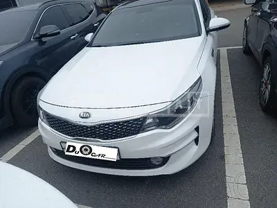 Photo 1 of 14: 2016 Kia K5, VIN KNAGX411BGA080981 — Korean insurance auction