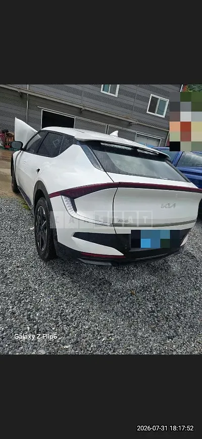 Photo 1 of 10: 2025 Kia EV6 Long Range Earth — Korean insurance auction