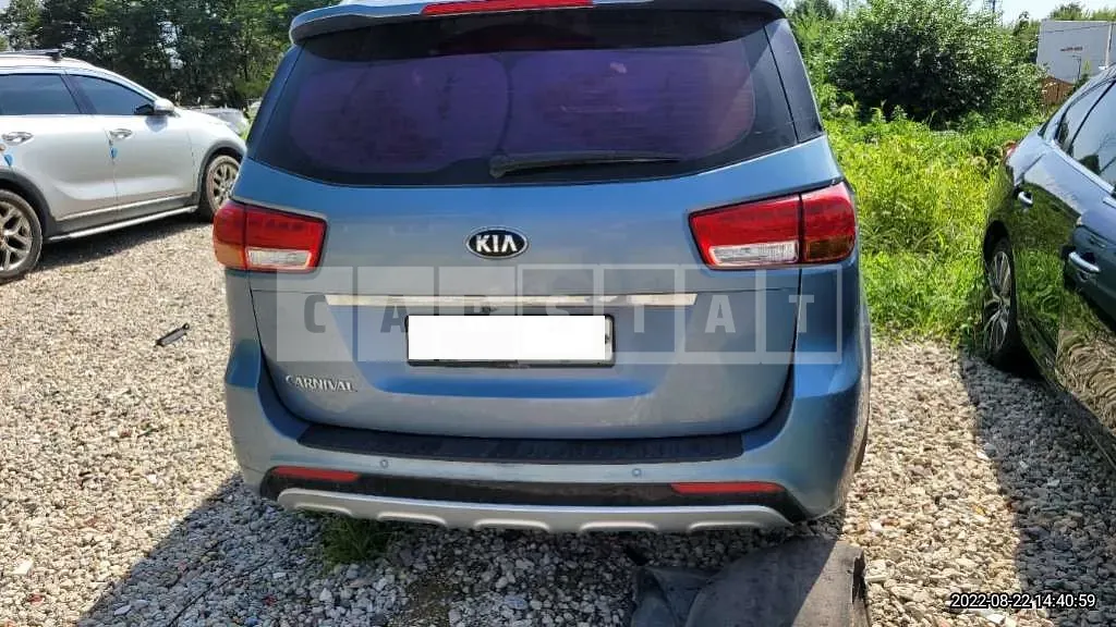 Photo 2 of 14: 2015 Kia Carnival, VIN KNAME81ABFS025594 — Korean insurance auction