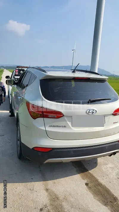 Photo 1 of 7: 2014 Hyundai Santa Fe DM 2.0 — Korean insurance auction