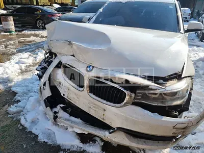 Photo 1 of 27: 2015 BMW 320d GranTurismo, VIN WBA3Y3105FGH95682 — Korean insurance auction