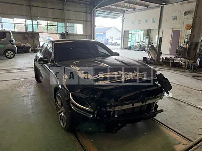 2024 GENESIS G70 2.5T 4WD