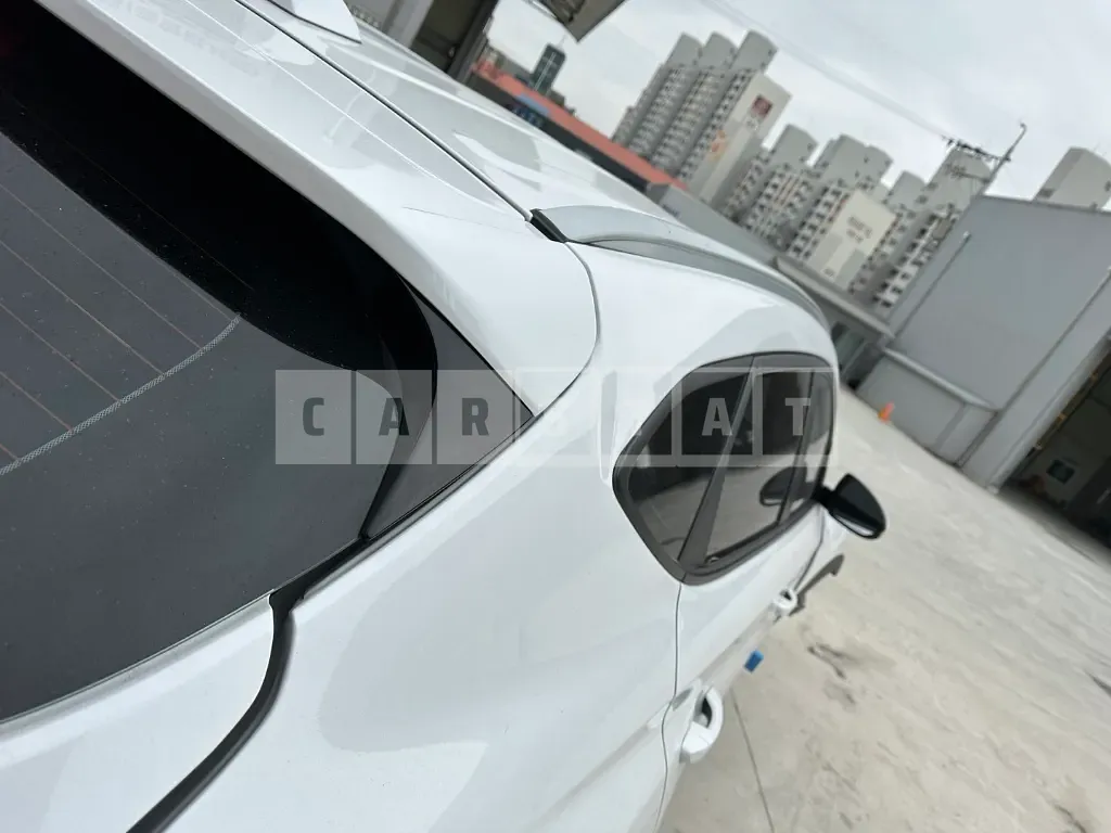 Photo 2 of 10: 2019 Hyundai Tucson 1.6, VIN KMHJ5817GKU943387 — Korean insurance auction