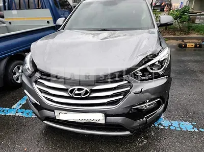 Photo 1 of 19: 2016 Hyundai Santa Fe, VIN KMHSW81UBGU620203 — Korean insurance auction